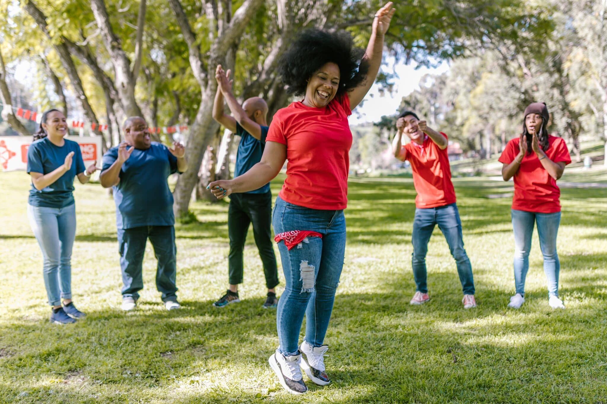 25 Summer Activities That Look Good On College Applications