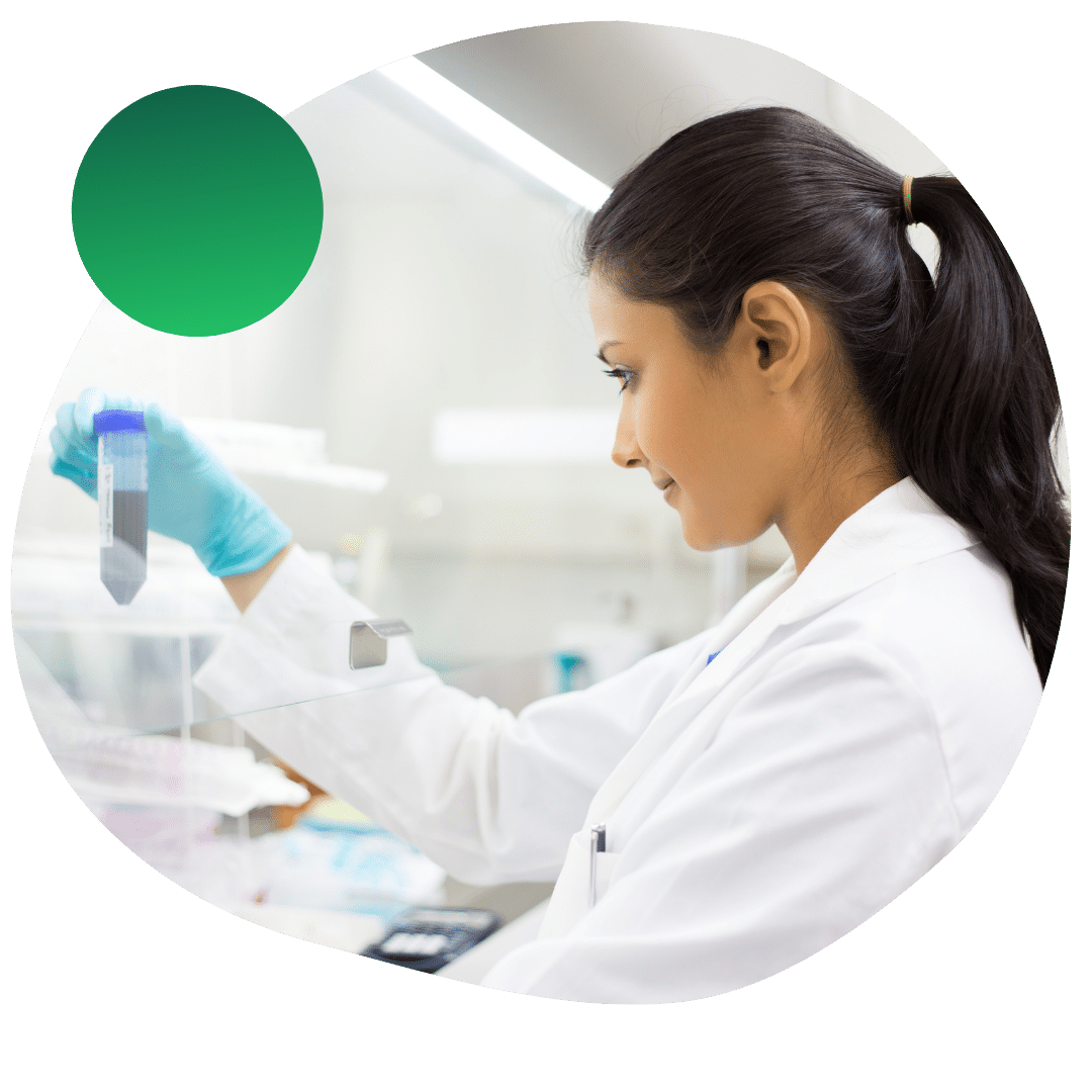 bsmd student in a lab