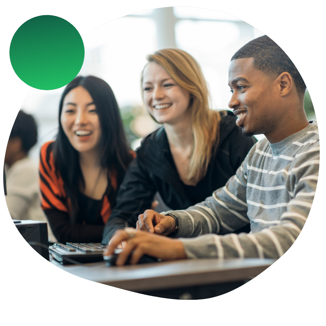 Students applying to UC schools with the help of Prepory