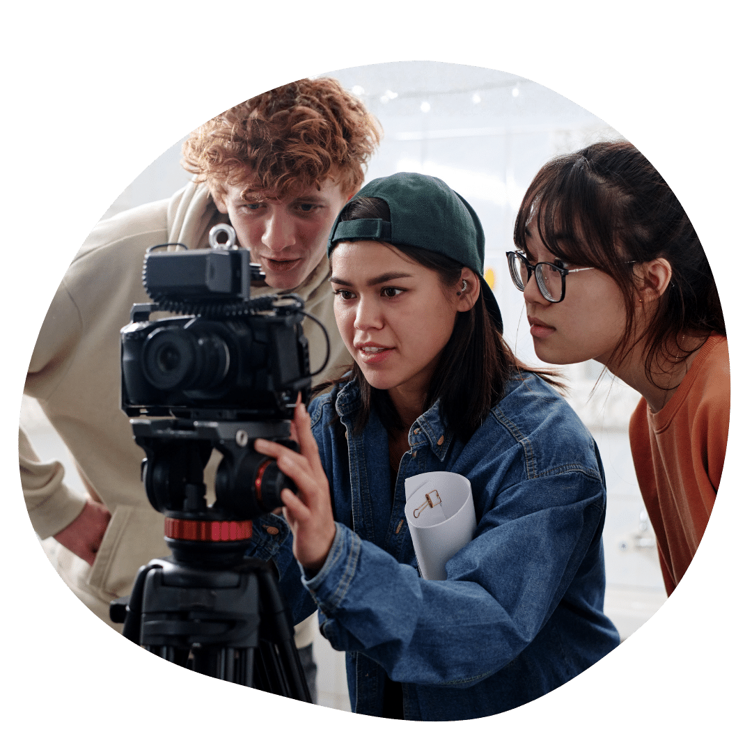 Students working on a fine arts portfolio for college applications