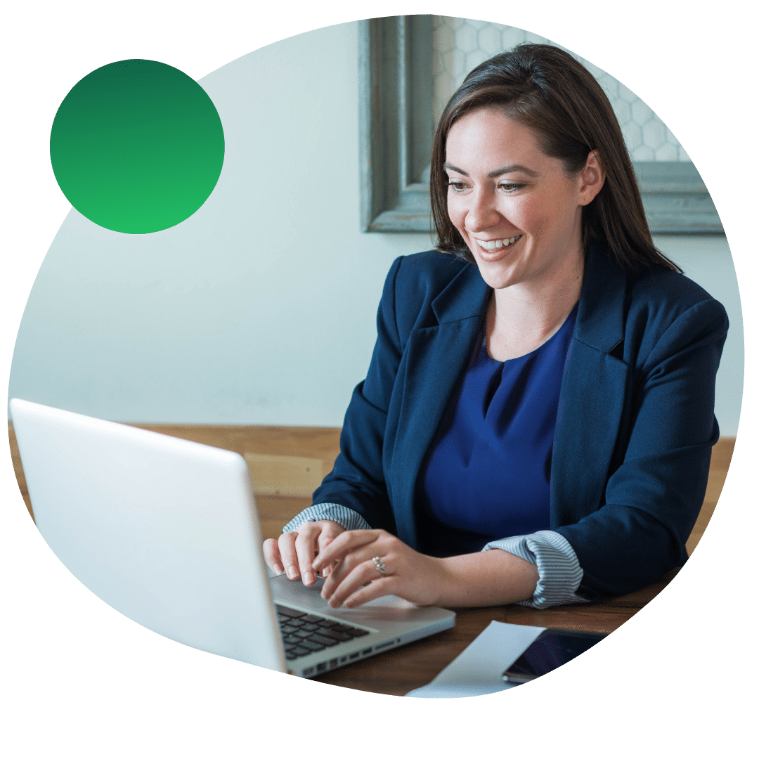 One-on-one graduate admissions advising session for MPA applicant