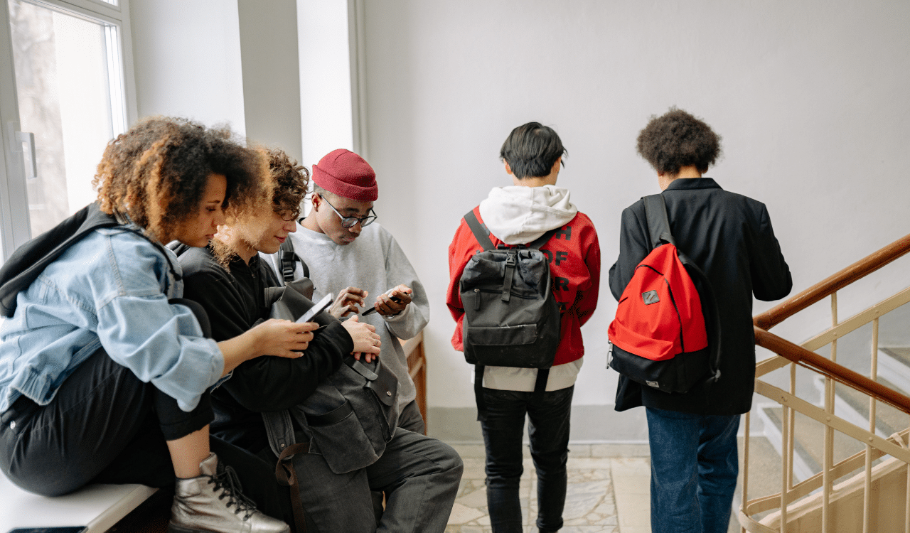 do colleges compare you to other students thumbnail